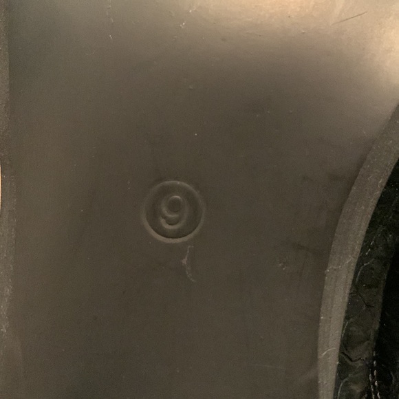 NWT Seven7 Black Faux Snakeskin Ankle Booties - Picture 7 of 8